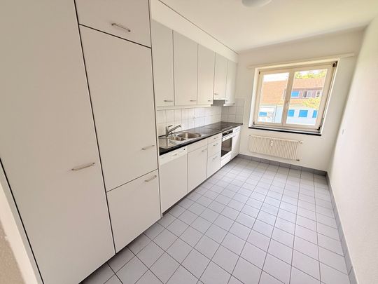 4 Zimmer, 84 m², 3. Stock - Photo 1