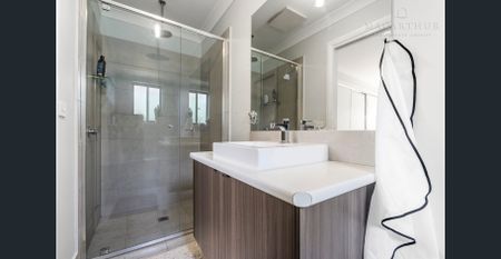 Modern Living Meets Everyday Comfort - Photo 5