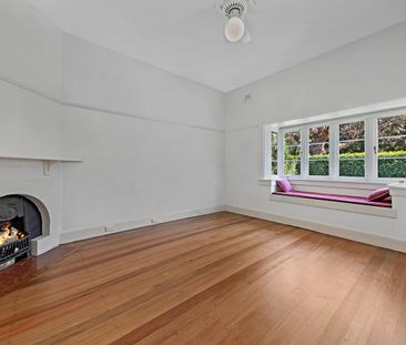 Renovated Classic Bungalow Home Blue Ribbon Locale - Photo 2