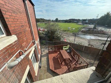 South Meadow Lane, Preston - Photo 5