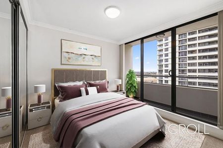 Executive One-Bedroom Apartment In The 'Forum West' - Photo 4