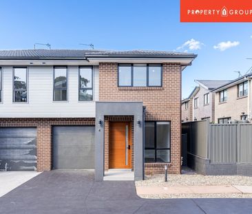 Luxurious 4 bedroom brandnew Townhouse close to all the amenities. - Photo 5