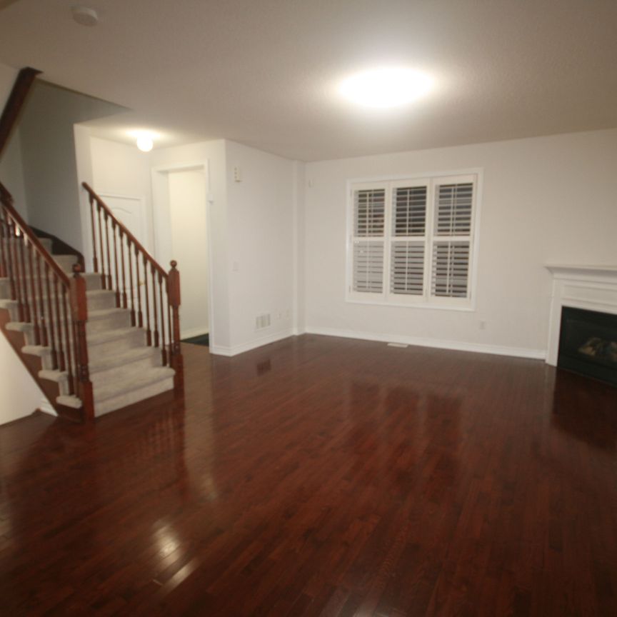 For Lease - 75 Kentview Crescent, Markham, Ontario - Photo 1