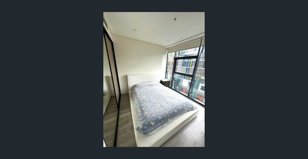 Fully Furnished! Modern 1-Bedroom Apartment with Study in the Heart of Waterloo! Now Leasing! - Photo 1