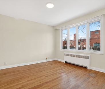 4881 Av. de Kent Montréal (Côte-des-Neiges, QC H3W - Photo 3