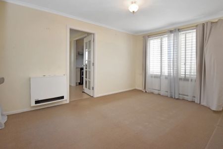 Affordable & Comfortable Home - Photo 5