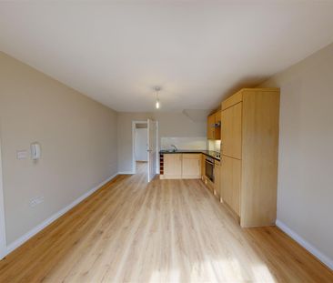 Hawthorn Close, Woking, Surrey, GU22 0BZ - Photo 1