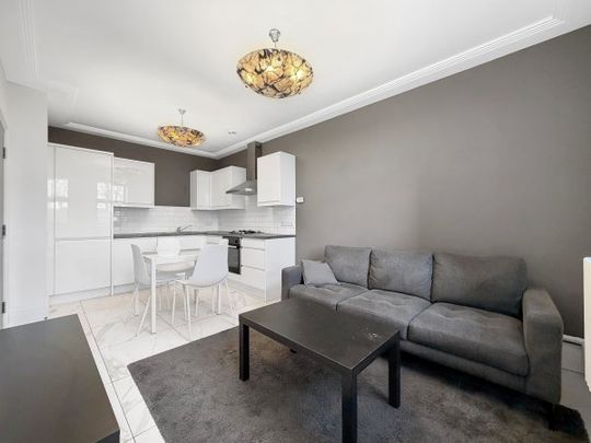 Broadway, Peterborough PE1 1SH, Property for rent - Photo 1