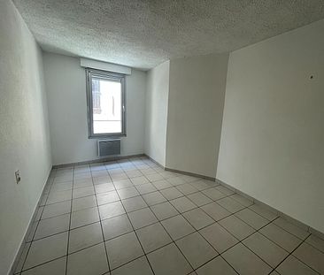 Location appartement 3 pièces, 80.84m², Castelnaudary - Photo 1