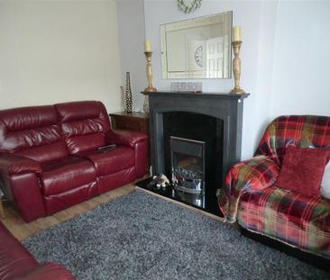 2 bedroom house to rent - Photo 1