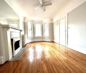 For Lease - 497 Annette Street Unit# 1, Toronto, Ontario - Photo 1