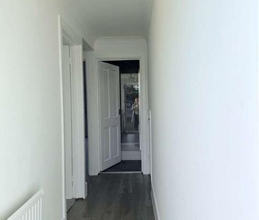 Stansfield Road, Benfleet Essex, SS7 - Photo 3