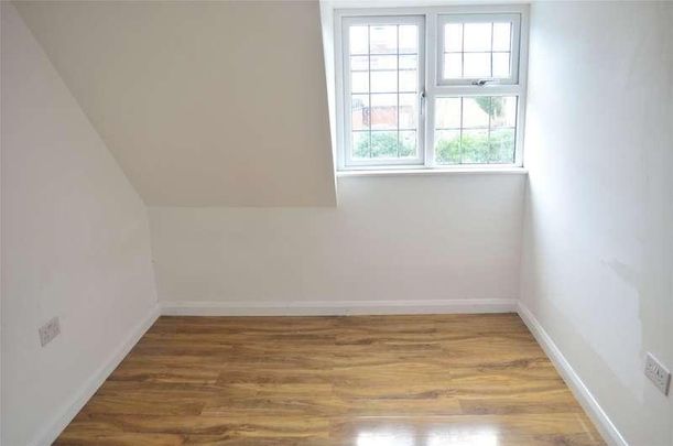 Beddington Gardens, Wallington, SM6 - Photo 1