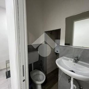 Monolocale in affitto - Photo 2