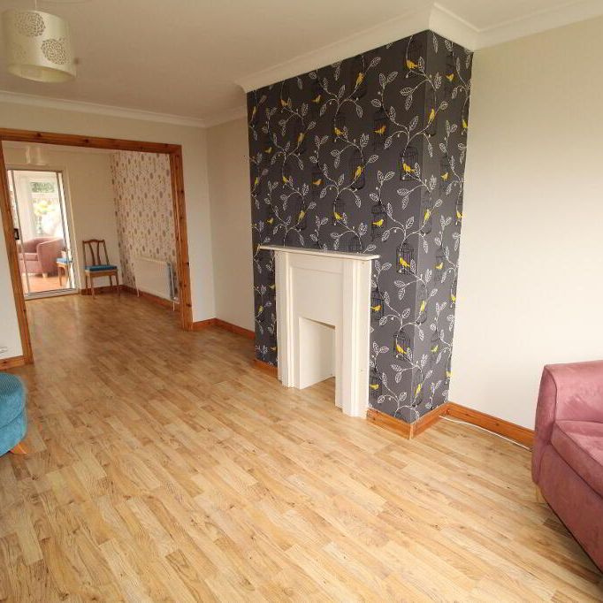 41 Knockview Road, Newtownabbey, BT36 6TT - Photo 1