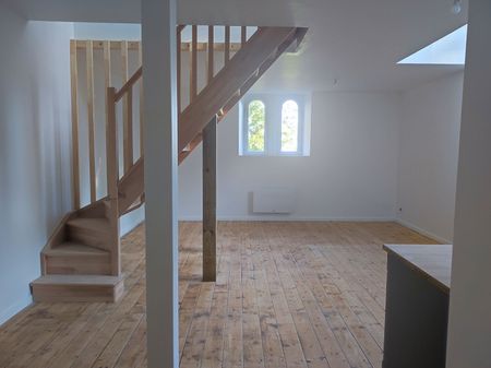 Appartement Kerlaz 3 pièces 75 m2 en duplex - Photo 2