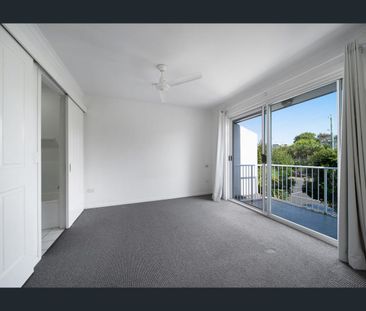 17/52 Sixth Avenue, Maroochydore, Qld 4558 - Photo 1