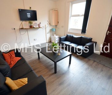 6 Bedroom Mid Terraced House for rent in Ashville Avenue - Photo 3