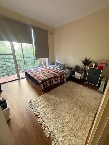 West Melbourne - Photo 5