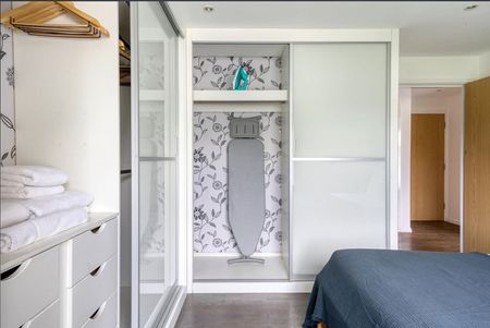 1 Bed Flat, Westminster Bridge Road, SE1 - Photo 4