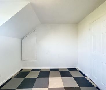 1 Bedroom Maisonette To Let - Photo 1