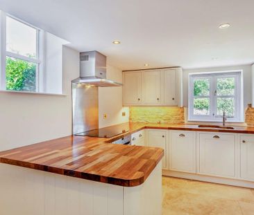 3 bedroom detached house to rent - Photo 6