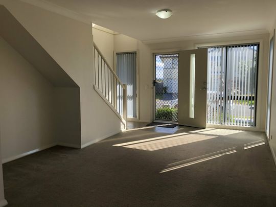 3 Bedroom House - Photo 1