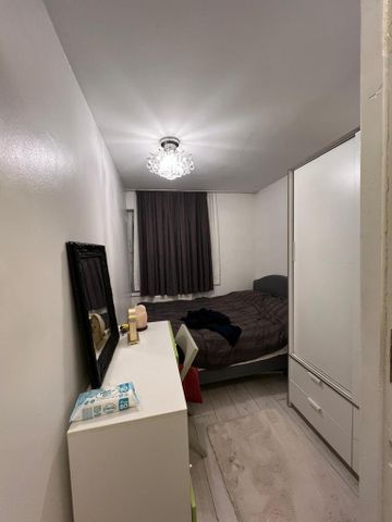 1 bedroom in a flat share to rent - Photo 5