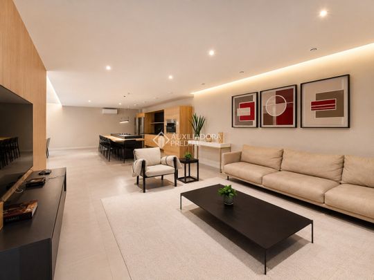 Apartamento com 1 quarto e 75m² para alugar em Centro, Florianópolis. - Photo 1
