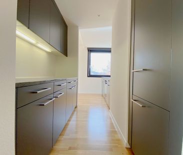 Moderne Wohnung mit schöner Weitsicht - Photo 4