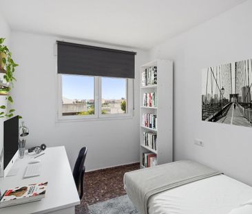 Piso de alquiler en Carrer de Botànic Cavanilles, 7, Estación - Uni... - Photo 4