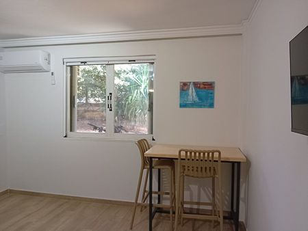 Διαμέρισμα για ενοικίαση Κέντρο (Βουλιαγμένη) - Photo 3