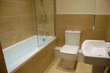 2 bedroom apartment to rent - Photo 4