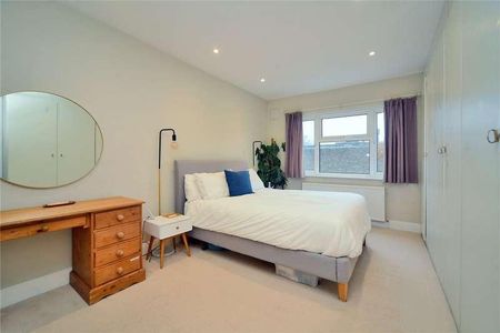 Scotsdale Close, Cheam, Sutton, SM3 - Photo 5