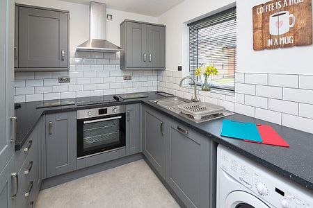 22 Nicholas Gardens - Photo 5