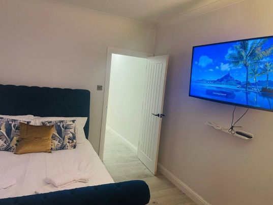 1 Bed Flat, Anerley Road, SE19 - Photo 1