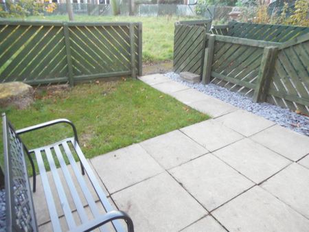 2 bedroom detached house to rent - Photo 3