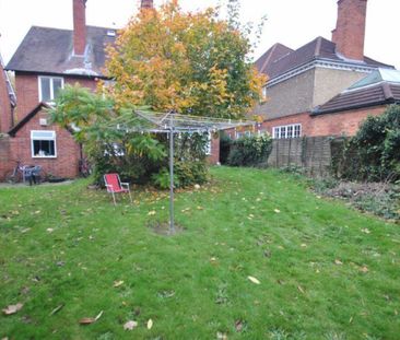 1 bedroom in a house share to rent - Photo 6