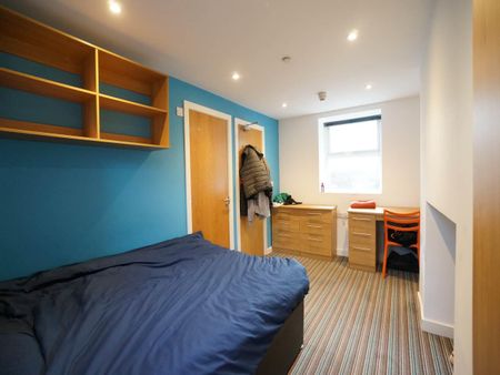 Flat 50 Holyhead Road - Photo 3