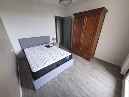 Appartement T2 meublé - ROUSSILON - Photo 2