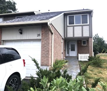 For Lease - 1580 Lancaster Drive Unit# 28, Oakville, Ontario - Photo 4