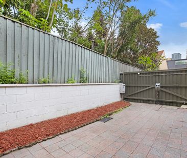 6/1 Huntington Street, Crows Nest NSW 2065 - Townhouse For Rent | D... - Photo 1