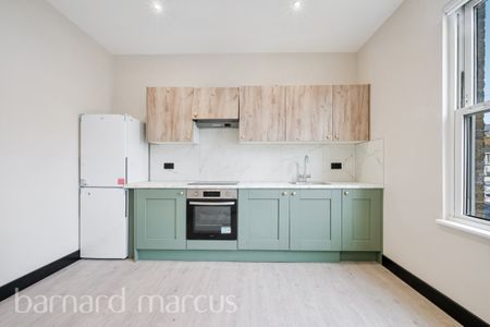 Clarendon Road - Photo 2