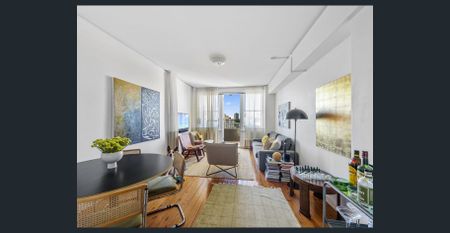 Beautiful one-bedroom apartment featuring incredible water views, unfurnished. - Photo 4