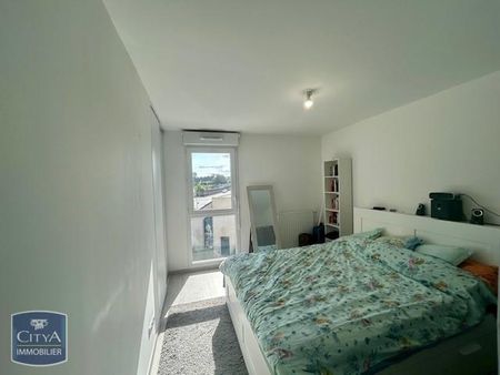 Location Appartement 2 pièces 43m² TOURS 37100 - Photo 2