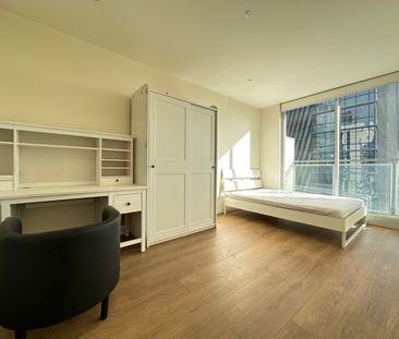 Fully Furnished 3 bedroom apartment in CBD!!! - Photo 4