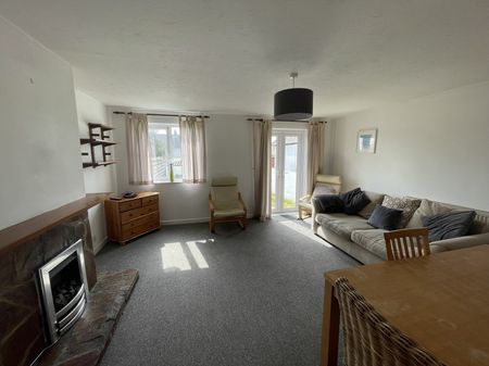 7 Trenarth, Penryn - 2025 STUDENT PROPERTY - Photo 4