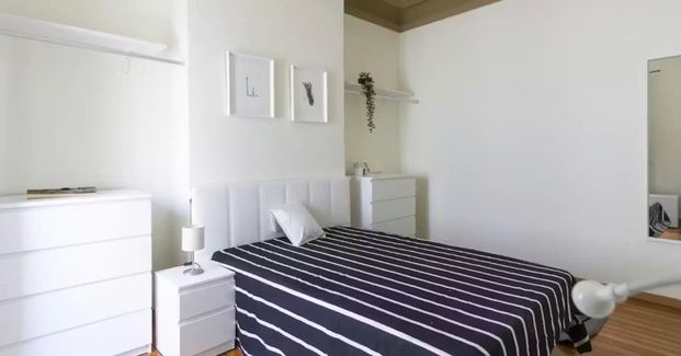 Calle de San Bernardo, Madrid, Community of Madrid 28015 - Photo 1