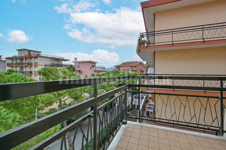 Trilocale via della Torre 9, Centro, San Bartolomeo al Mare - Photo 4