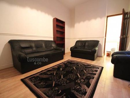 6 Bed HMO - Queens Hill, Newport - Perfect for Students or Company let - Photo 2
